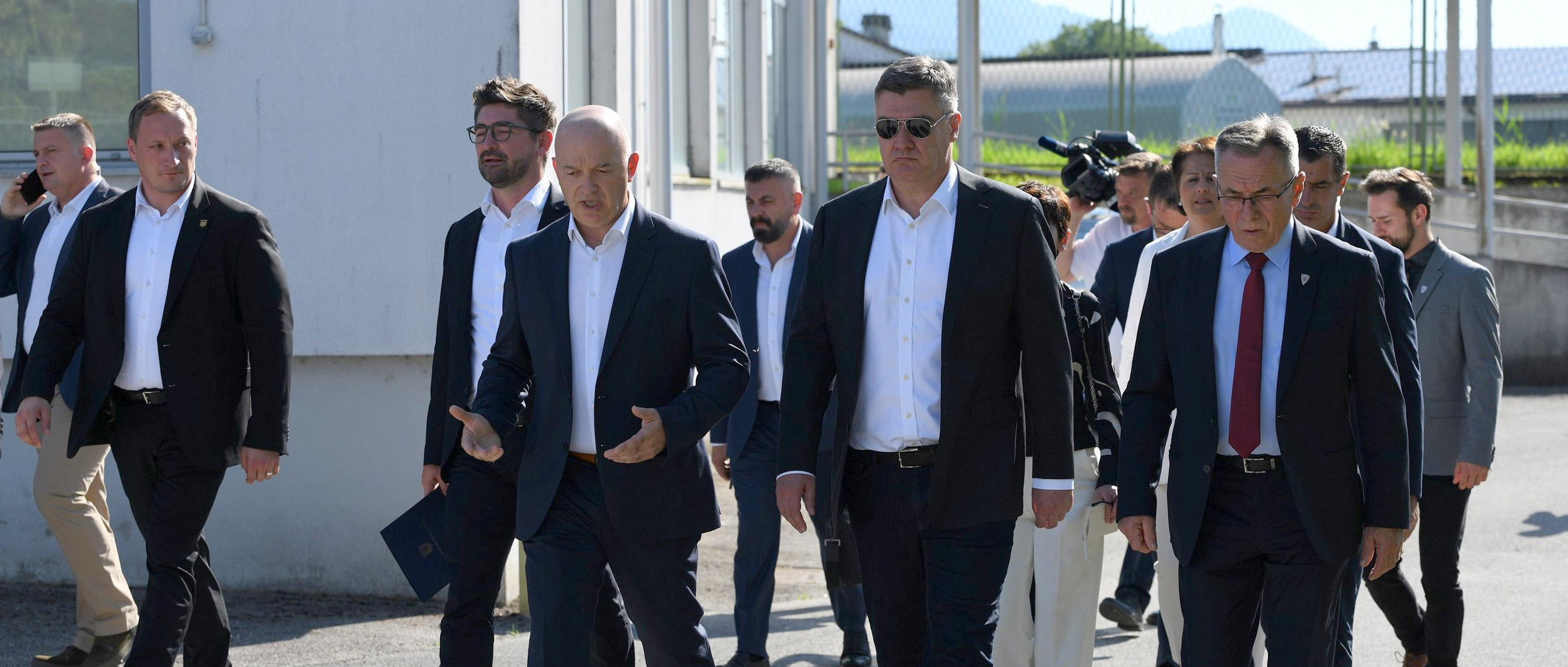 Predsjednik Milanović posjetio Ivančicu d.d.: Podrška hrvatskim radnicima i inovacijama Predsjednik Milanović posjetio Ivančicu d.d.: Podrška hrvatskim radnicima i inovacijama