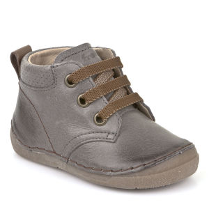 Children's shoes picture