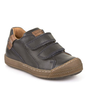 Children's shoes picture