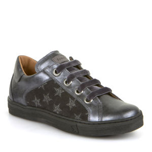 Children's shoes picture